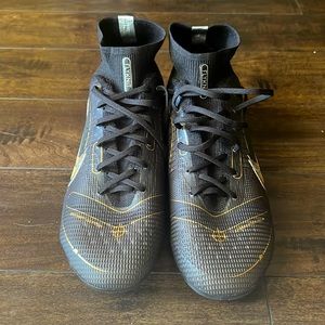 New Nike Mercurial Superfly 8 Elite FG.